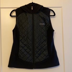 Columbia vest